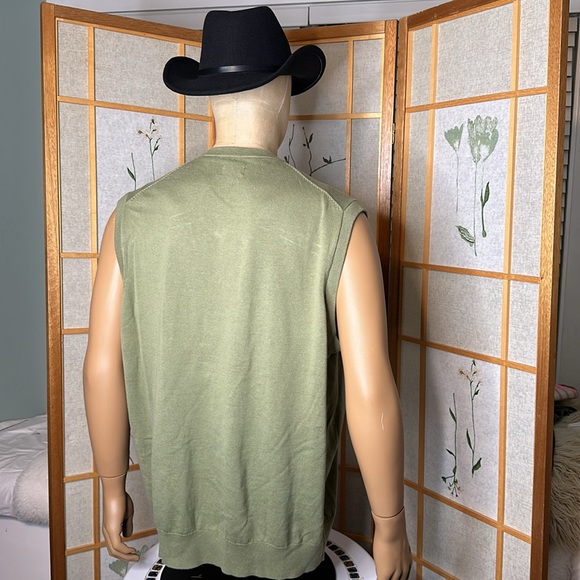 NWT Mens V-Neck Knitted Sweater Vest Solid Plain Sleeveless Pullover size XXL - Picture 5 of 6